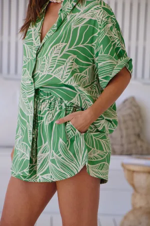 Jaase Charlie Shorts with Drawstring Pockets Side Split - Palm Island