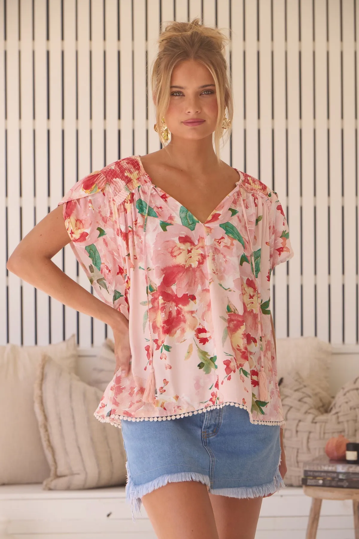 Jaase Fisico Top Blouse with V Neck Short Sleeve - Alessia