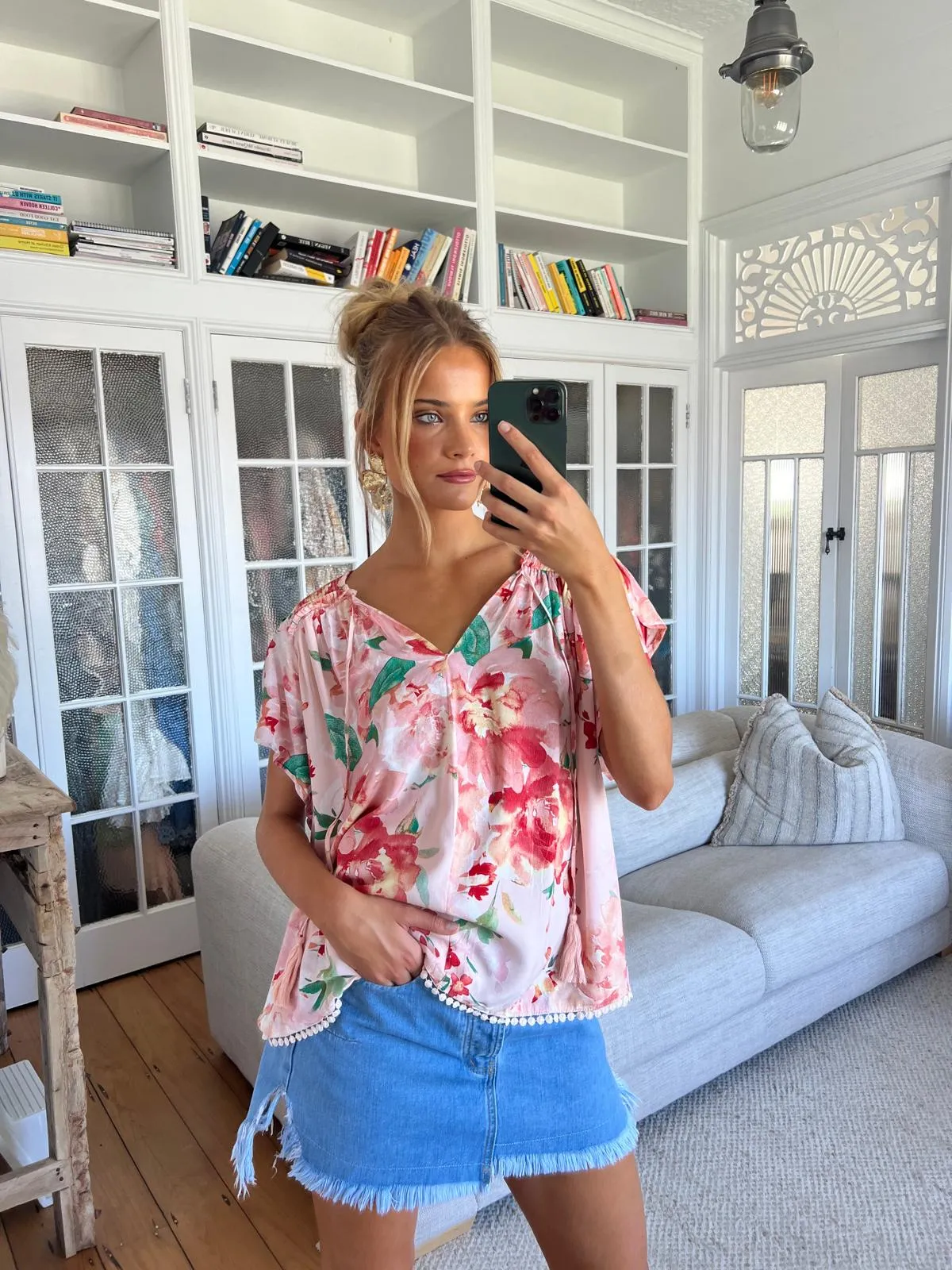 Jaase Fisico Top Blouse with V Neck Short Sleeve - Alessia