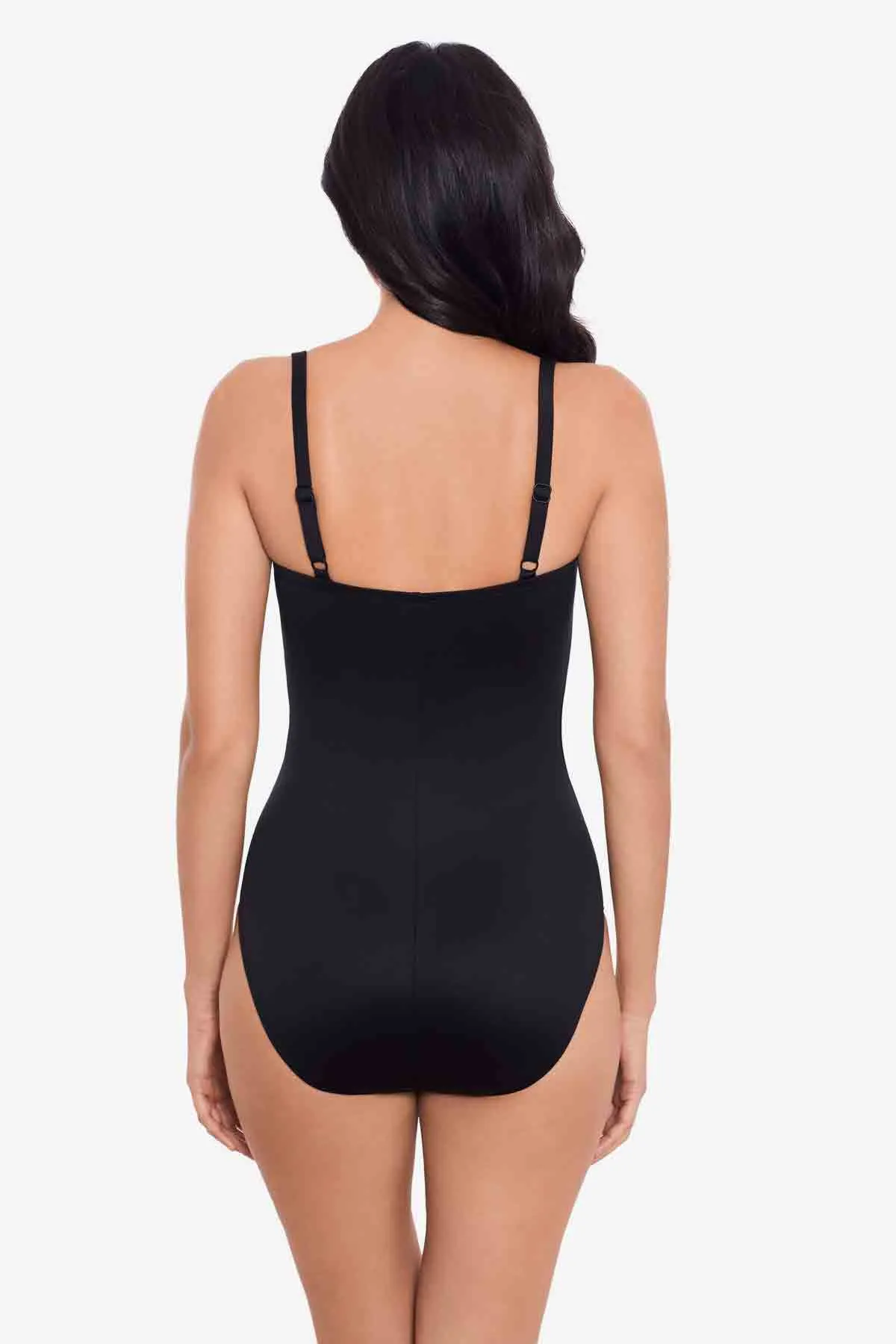 Lyra One Piece in Spectra