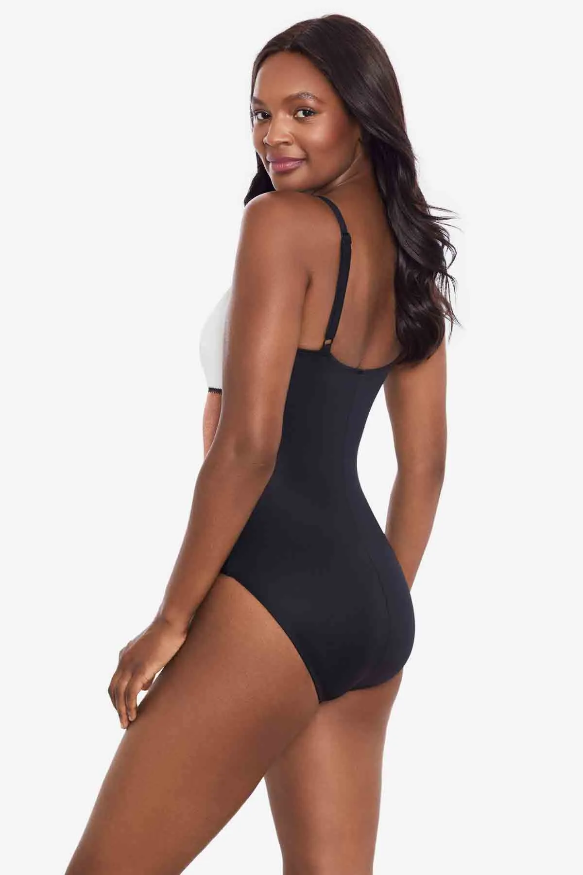 Trifecta One Piece in Spectra
